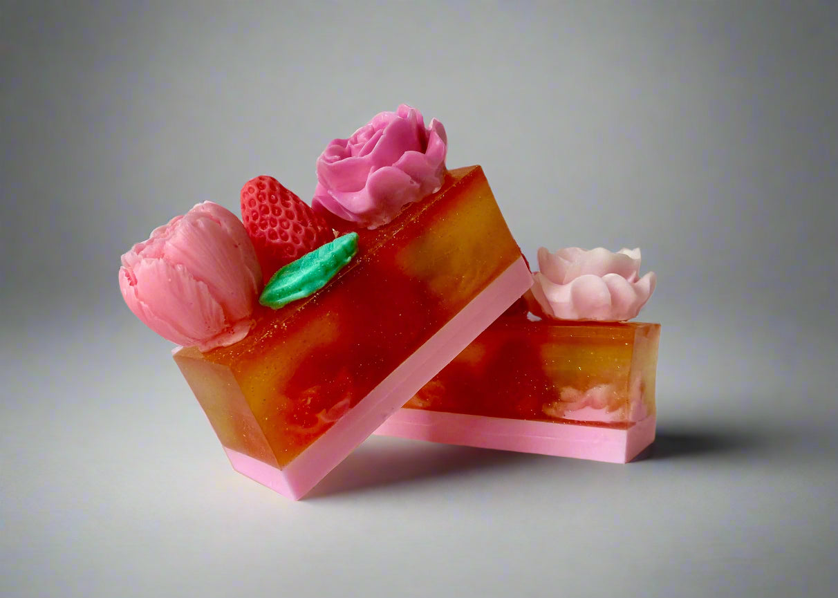 English Garden - Goats Milk & Rose & Mint Soap